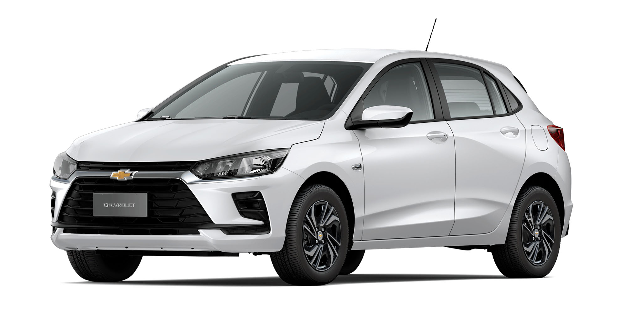 Chevrolet Onix color blanco vista frontal en fondo blanco